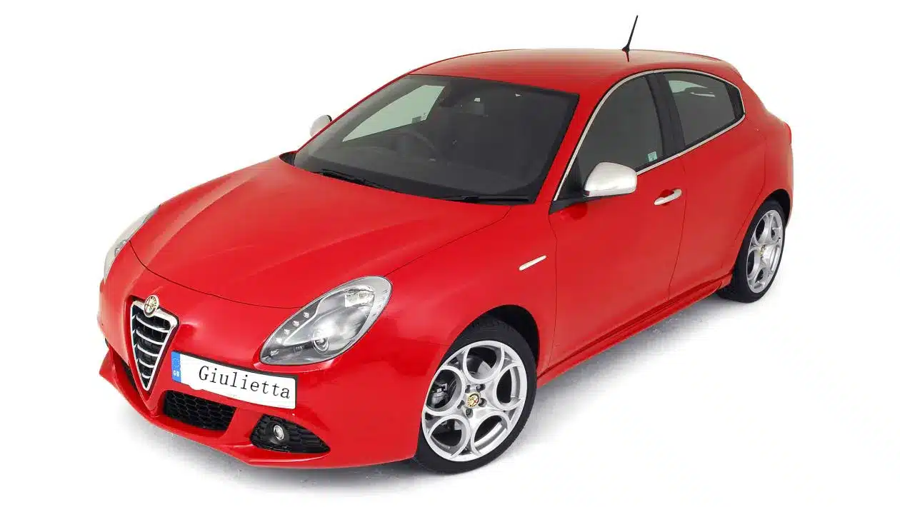 آلفارومئو جولیتا مدل 2013-2017