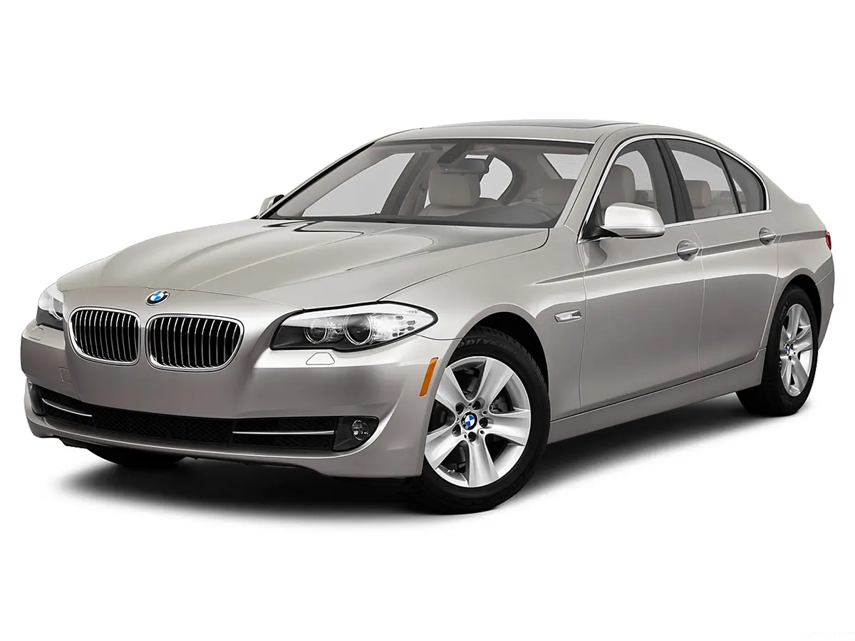 بی ام و 528i F10 مدل 2009-2011